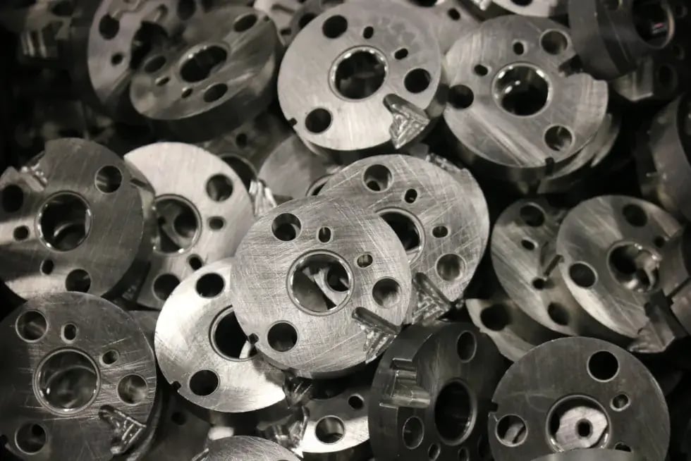 powder metallurgy parts stacked together-1